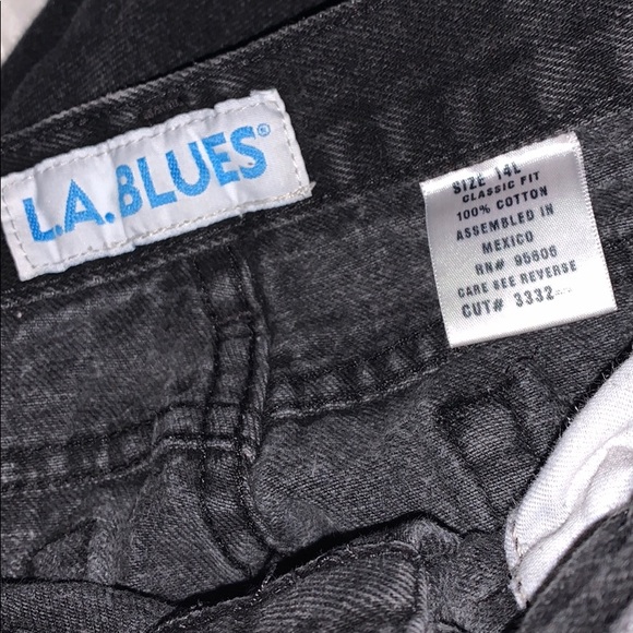 High-waisted Jeans - Picture 5 of 7